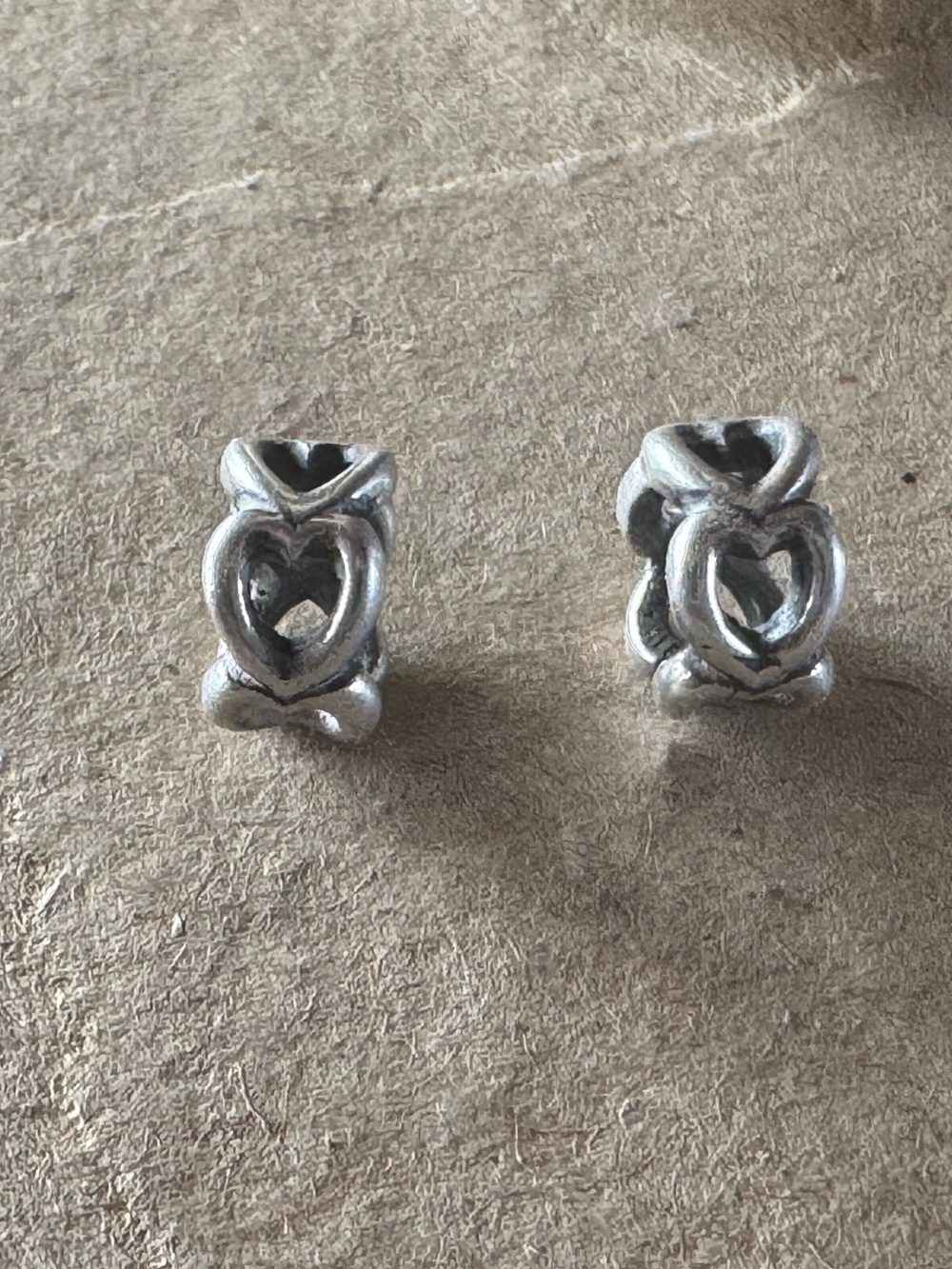 Pandora Vintage Silver Heart Charm Beads - Sterling Pair of placer Beads